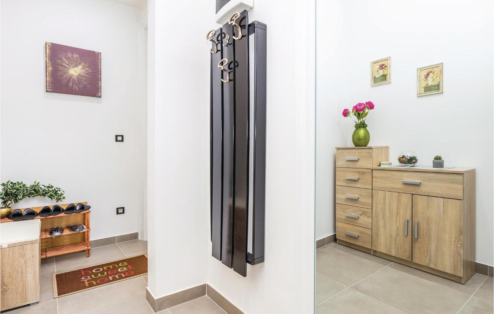 Amazing Apartment In Rijeka With Wifi Εξωτερικό φωτογραφία